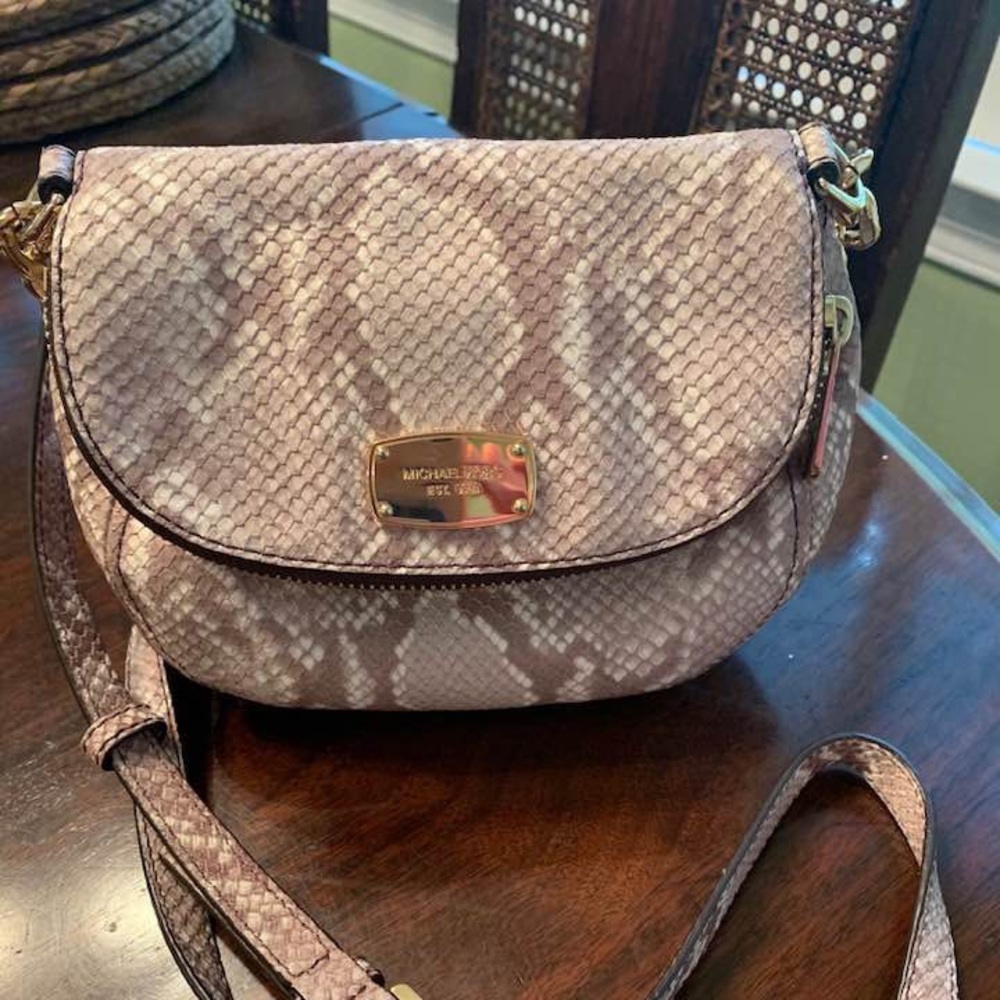 AUTHENTIC Michael Kors Crossbody Purse